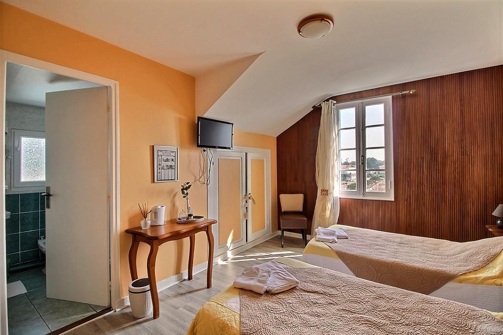 Chez Jean Paul Hotel Mimizan Exterior photo